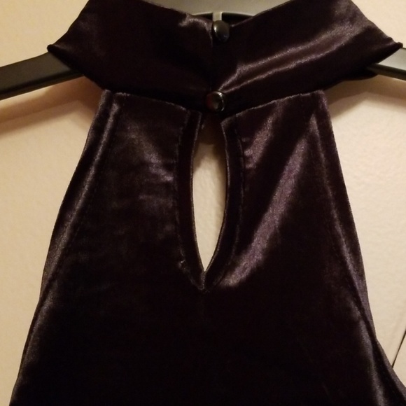 Black velvet peplum strapless top - Picture 4 of 7